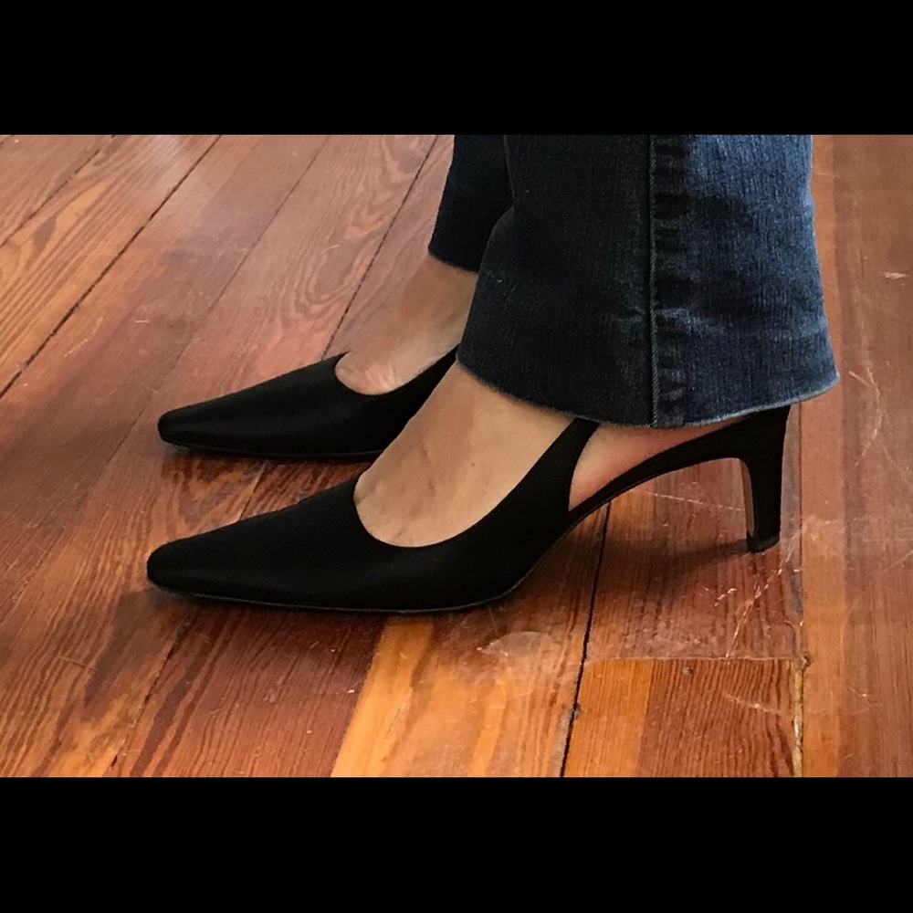 Bruno Maglia size 9.5 black sling back heels